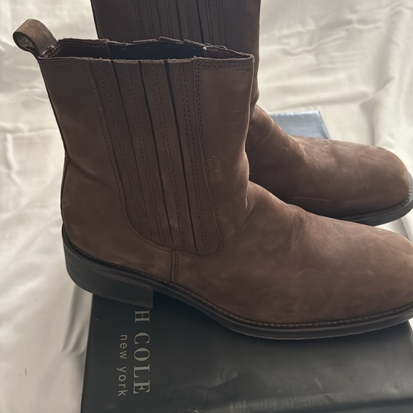 Nubuck Suede Chelsea Style Boot - Picture 3 of 7